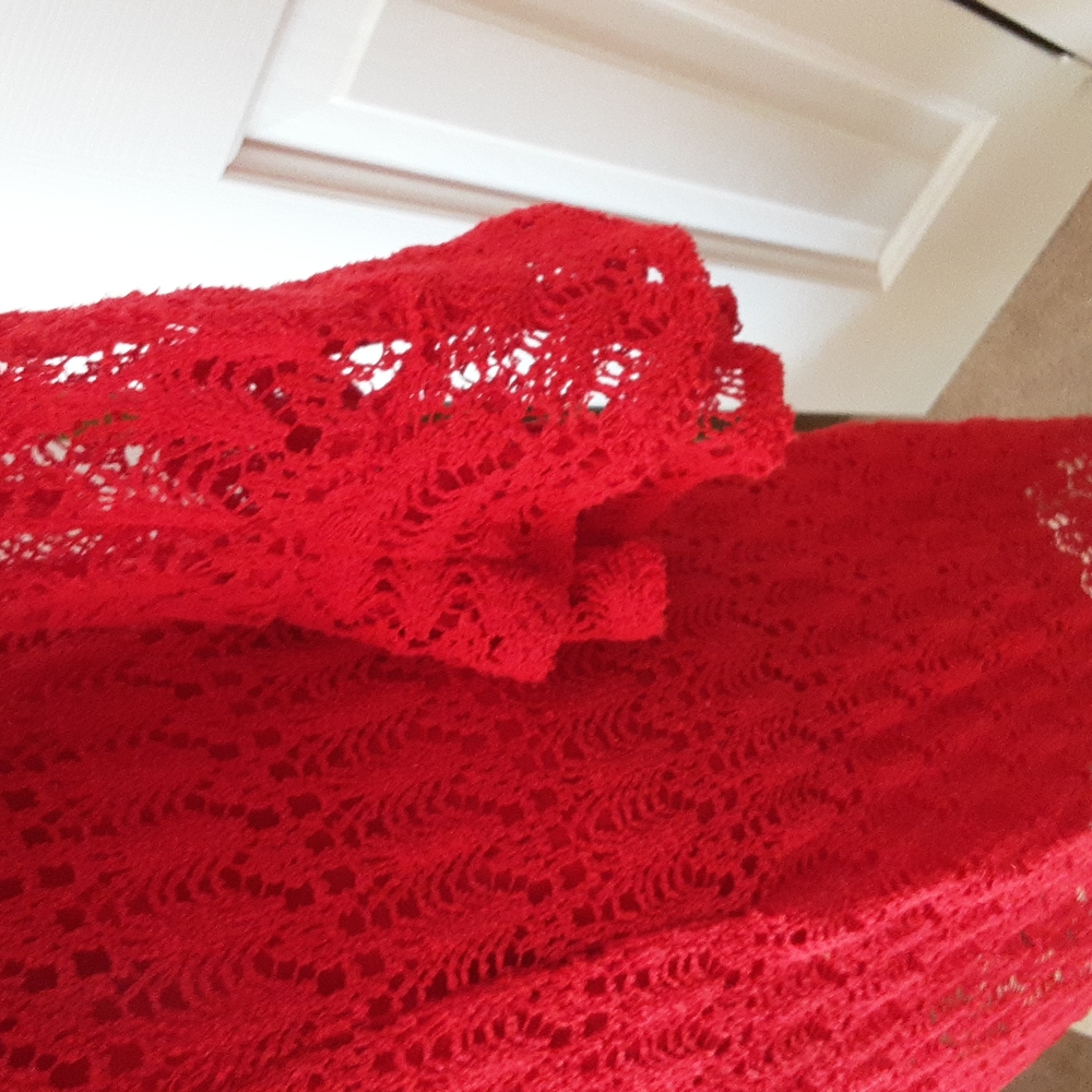 Studio One sz10 Beautiful Red crochet dress - Picture 4 of 4